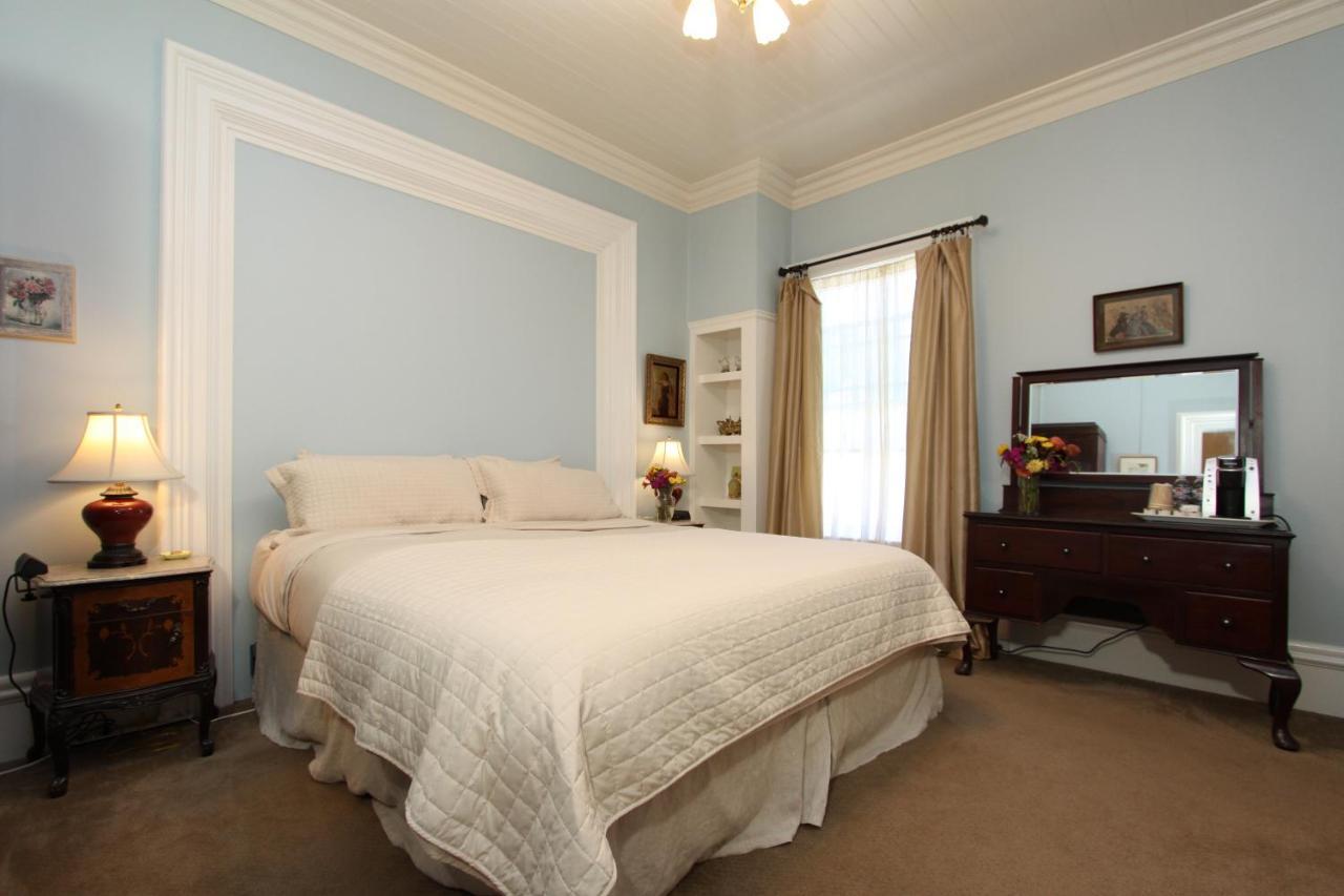 Olallieberry Inn Bed And Breakfast Cambria Exteriör bild